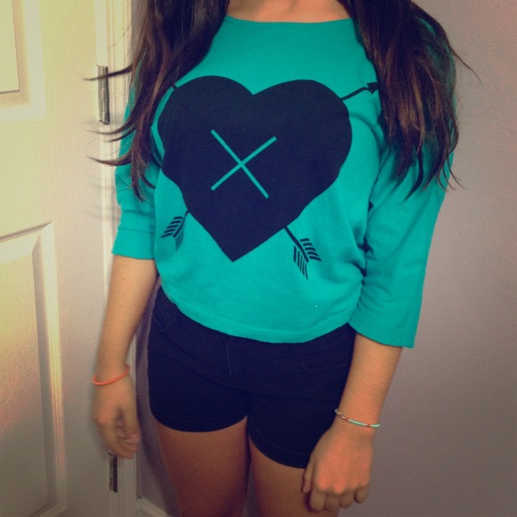 Aqua loose fitting top