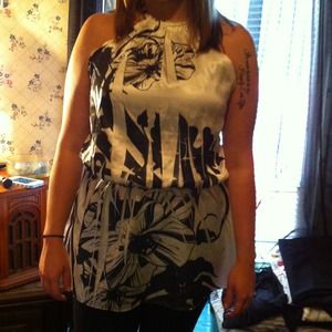 Silky Sleeveless Dress Shirt