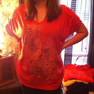 V Neck Floral Peachy Shirt