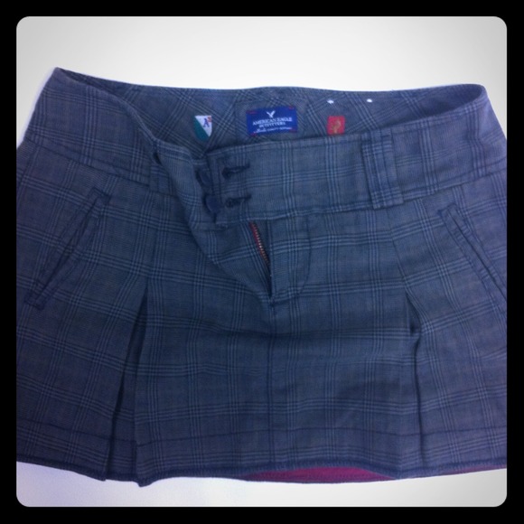 NWOT American Eagle Plaid Skirt