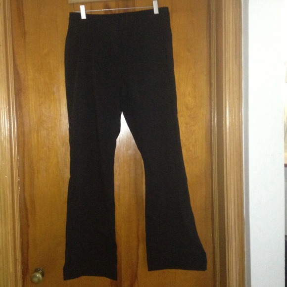 ✨REDUCED!!!✨Express, blk stretch, split leg pants