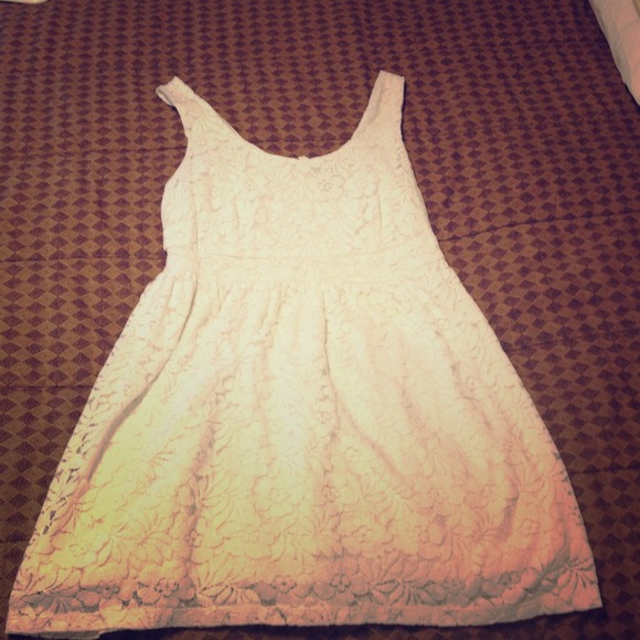 White Flower Print Dress - Picture 1 of 2