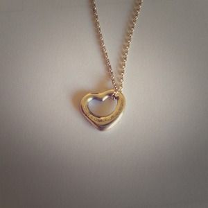 Tiffany sterling silver open heart 16 in
