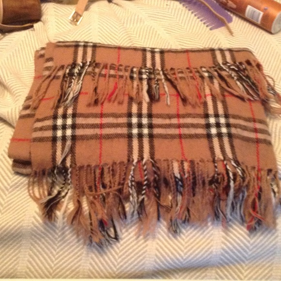 burberry inspired scarf
