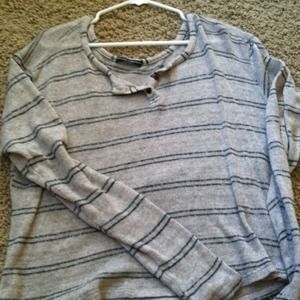 One size fits all long sleeve