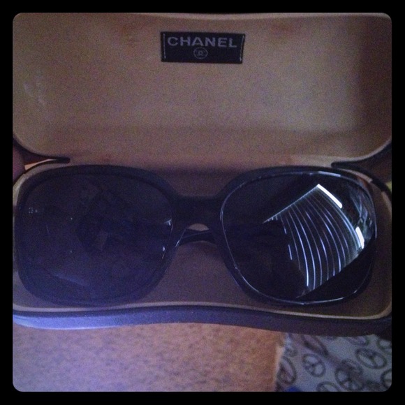 Additional photos of Chanel sunglasses.