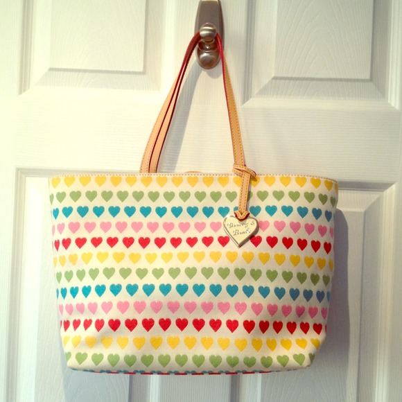 Dooney&Bourke Heart Handbag ❤💛💚💙💜