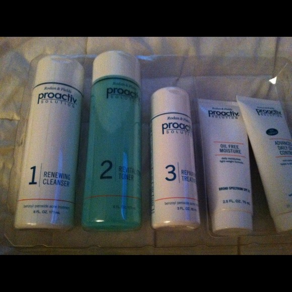 Proactiv brand new💕