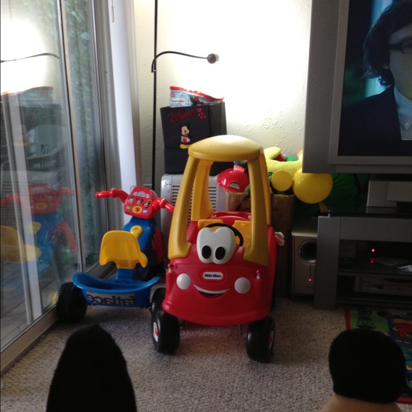 Kids Ride.