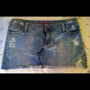 AMERICAN EAGLE distressed denim skirt sz10, 12"