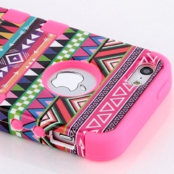 Accessories - Pink Tribal iPhone 5 Impact Case