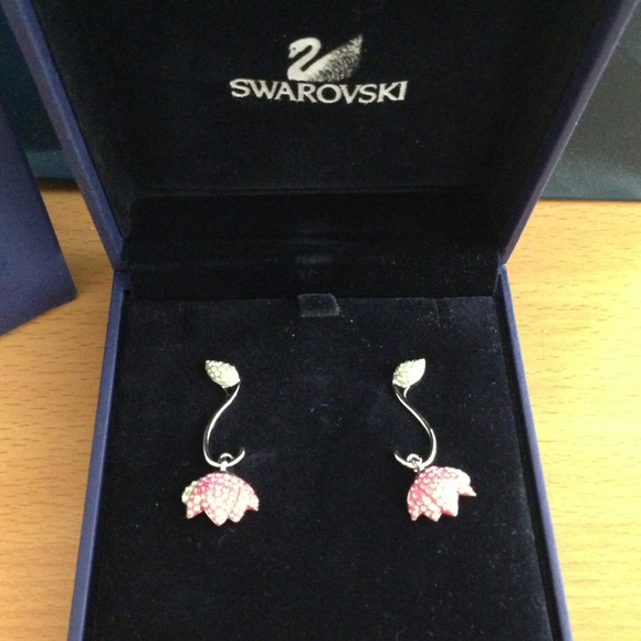 Brand new Swarovski Disney Elements earrings