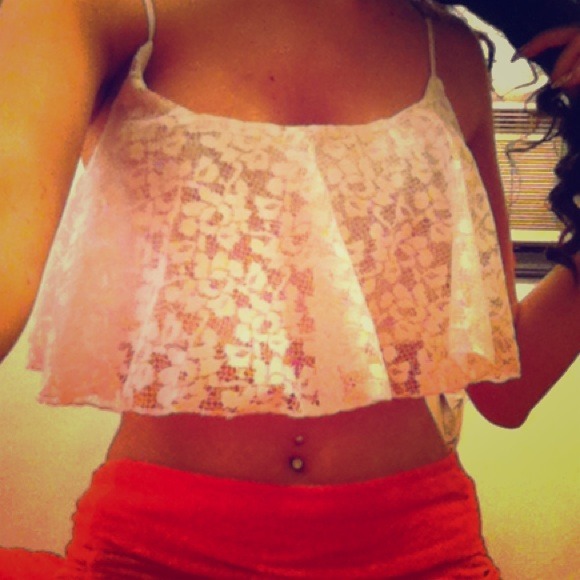 💋💋lace crop top