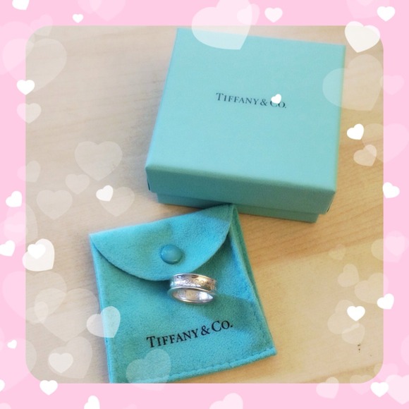 💯Authentic Tiffany ring