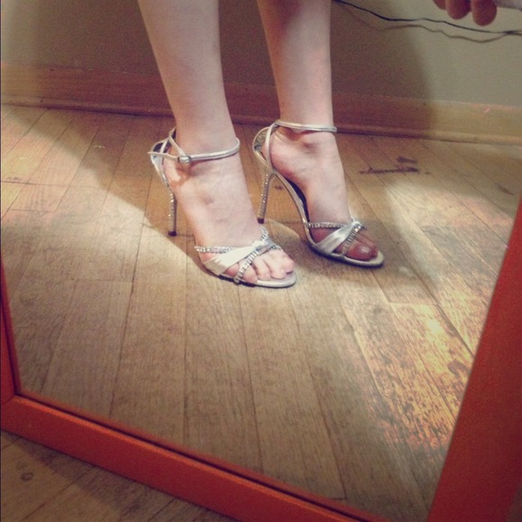 Silver heels with diamond heels !