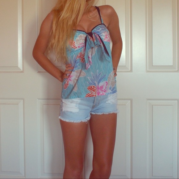 Hollister Baby Blue Flower Print Top