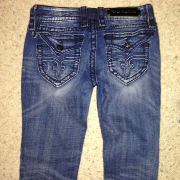 🎉HOST PICK🎉Rock Revival jeans - Picture 3 of 4