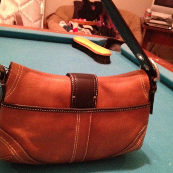 Never been used genuine COACH - Picture 3 of 4