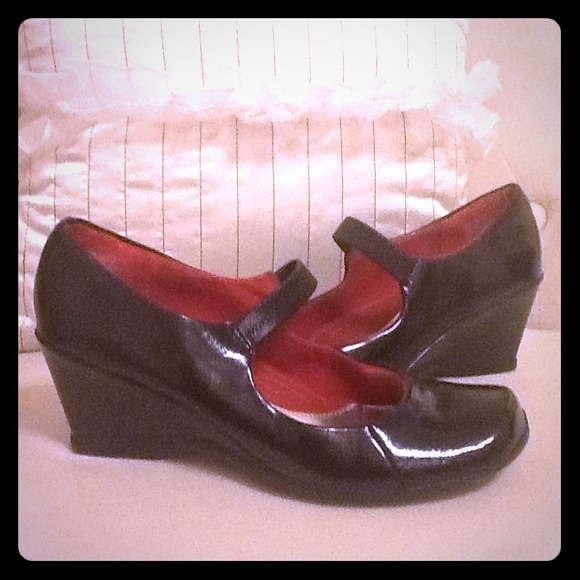 Kenneth cole leather mary janes