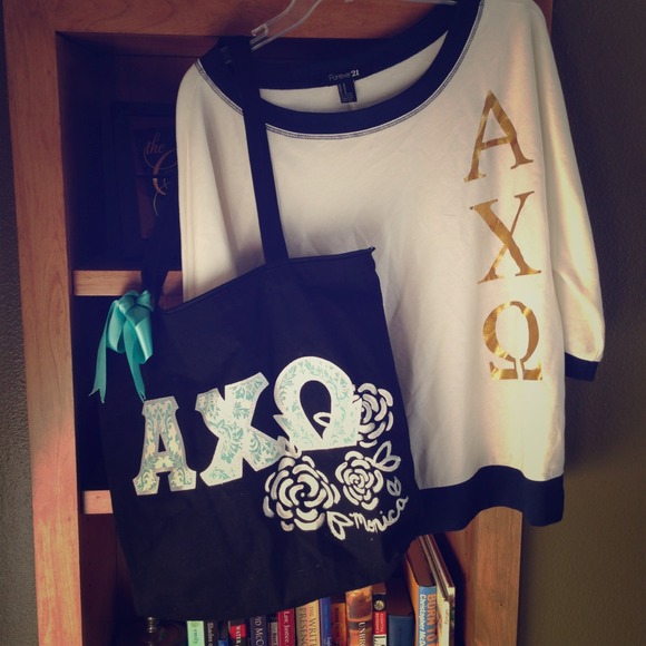 🔴SOLD Alpha Chi Omega