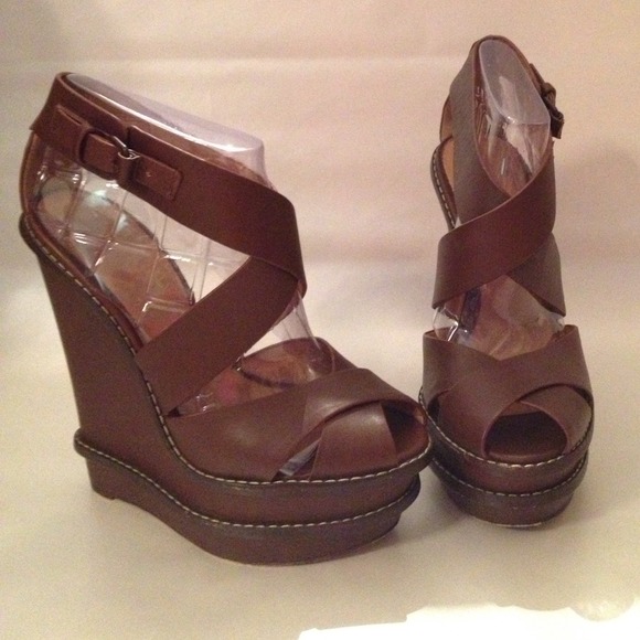 L.A.M.B. Women's Angela Wedge Sandal