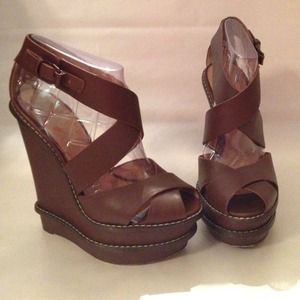 L.A.M.B. Women's Angela Wedge Sandal