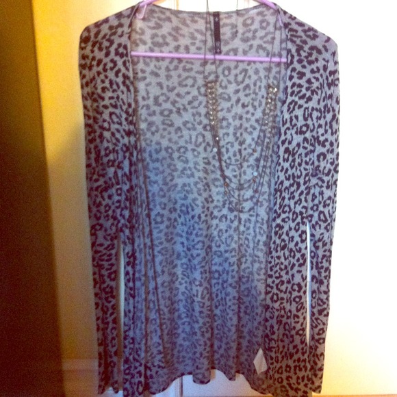 ❤TRADED❤Leopard print cardigan