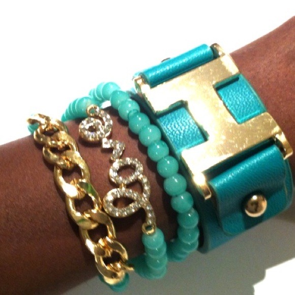 SOLD OUT ✅RESTOCKED✅ Charmed Arm Candy Set