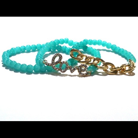 SOLD OUT ✅RESTOCKED✅ Charmed Arm Candy Set - Picture 2 of 2