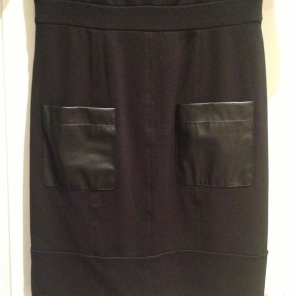 Black leather Vince Camuto dress ! - Picture 2 of 4