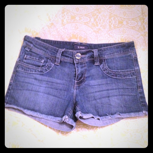 STS Blue jean shorts 🌟❗LOWER PRICE❗🌟