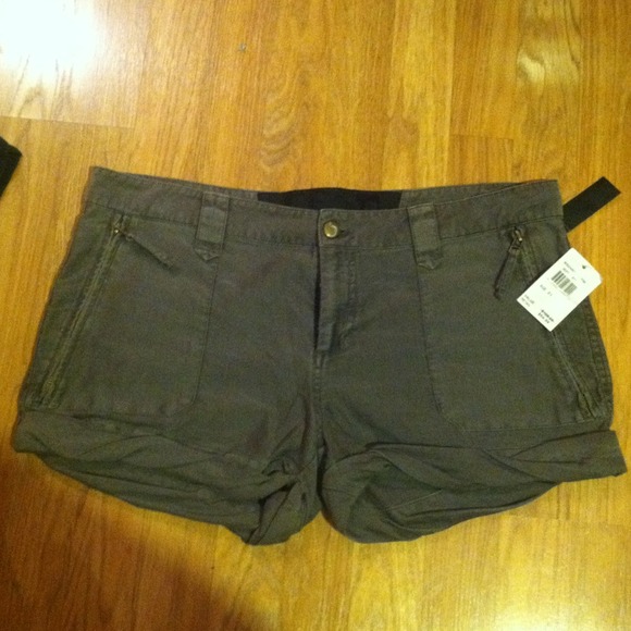Grey Joe's jean shorts!