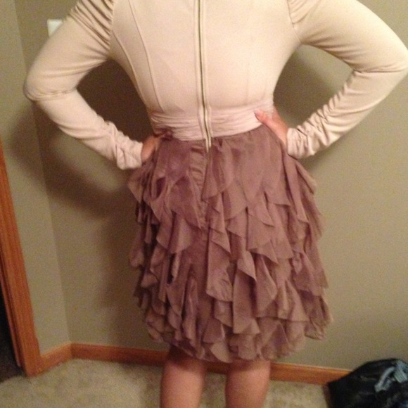 Ryu dress - Picture 3 of 3