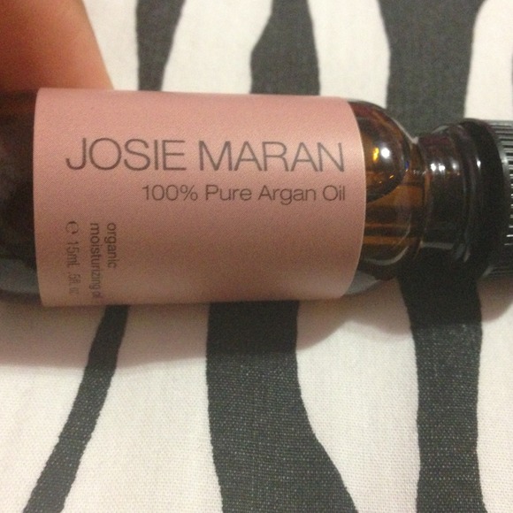 Josie Maran Argan Oil - Picture 3 of 3