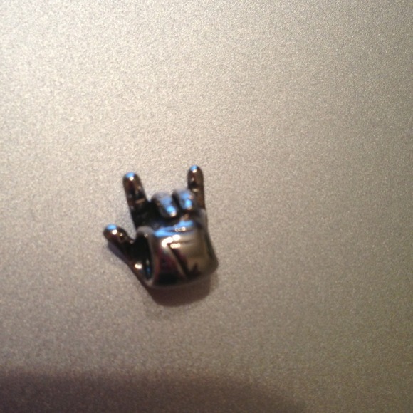 Authentic Chamilia  I love you charm