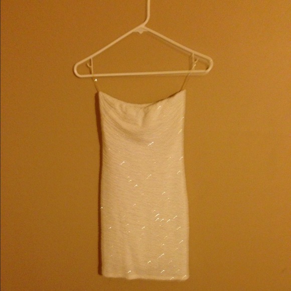 Tight white strapless dress