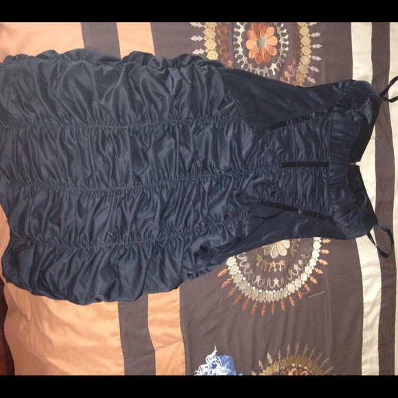 Bebe dress
