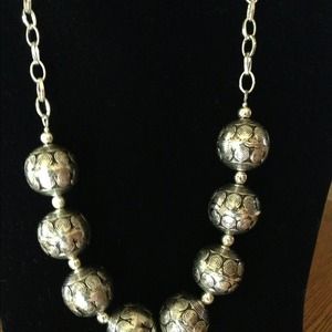 Silver tone pewter necklace