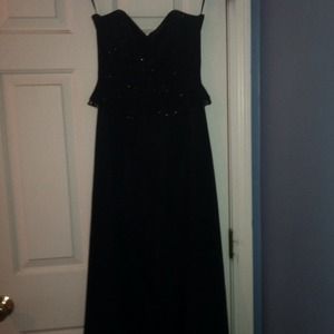 Beautiful long black sparkly dress