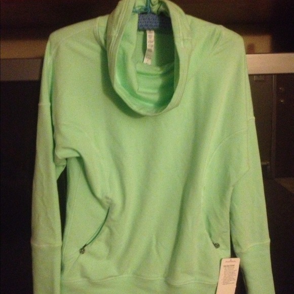 SOLD Lululemon Rest Day Pullover 6