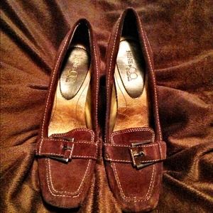 Nine & Co. Brown heels- Size 10