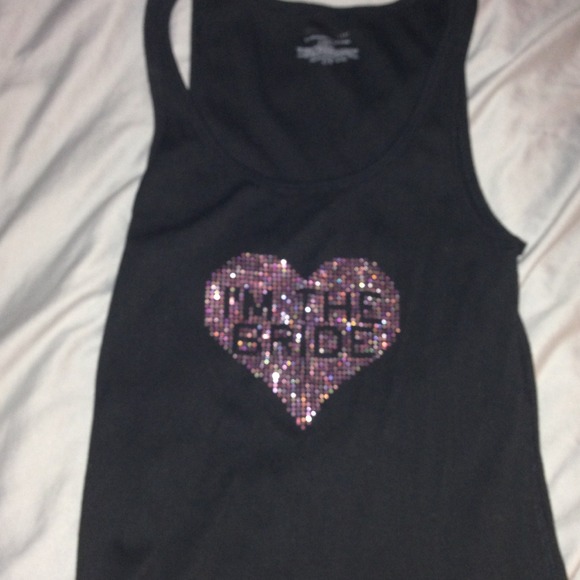 SOLD!!! VS I'm the BRIDE tank!