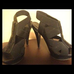 Jessica Simpson heels
