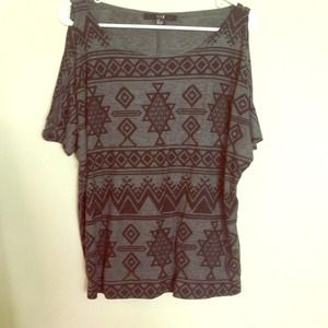 Open shoulder t-shirt