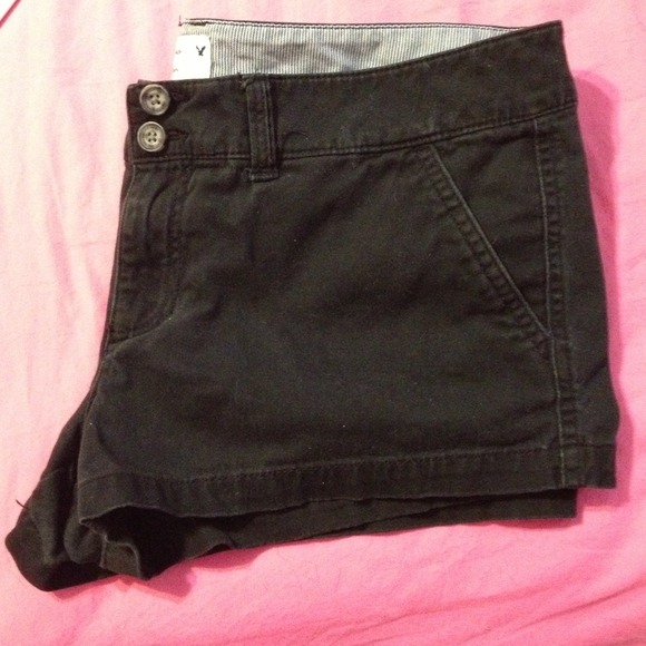 AE shorts & Denim AE capris bundled for strebbie.