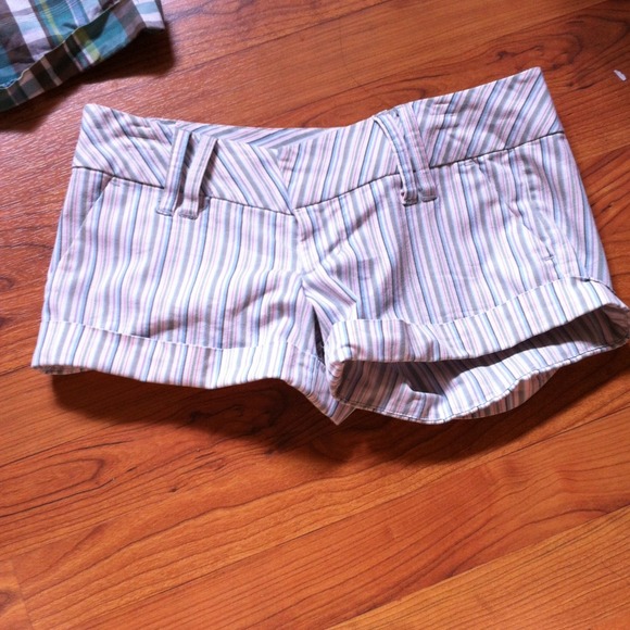 Board shorts n shorts - Picture 2 of 4