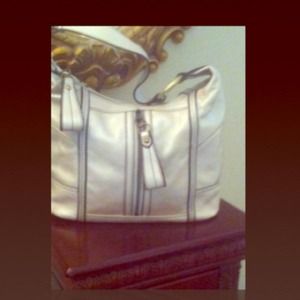 Kenneth cole reaction handbag