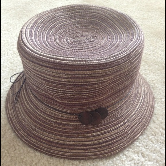 Brown hat