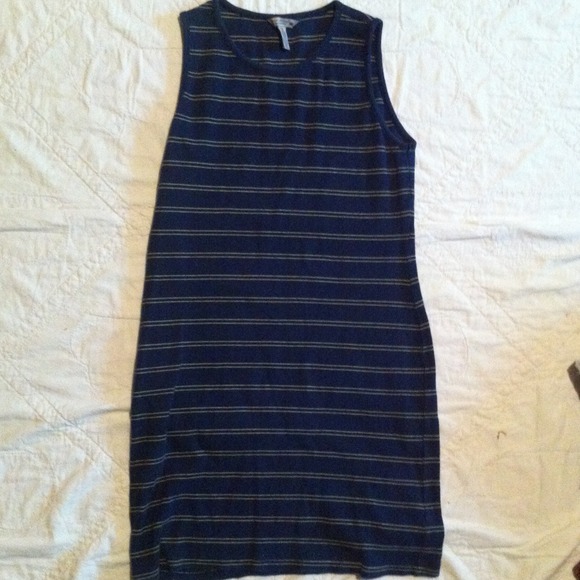 Sleeveless navy blue dress by American Eagle small