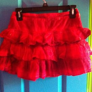 Aéropostale pink ruffled skirt